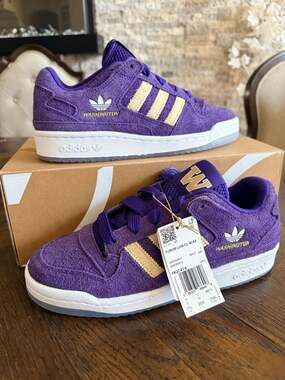 Adidas Forum Low CL NCAA Washington Huskies Sneakers Sz 7.5 Men HQ7474 New!
